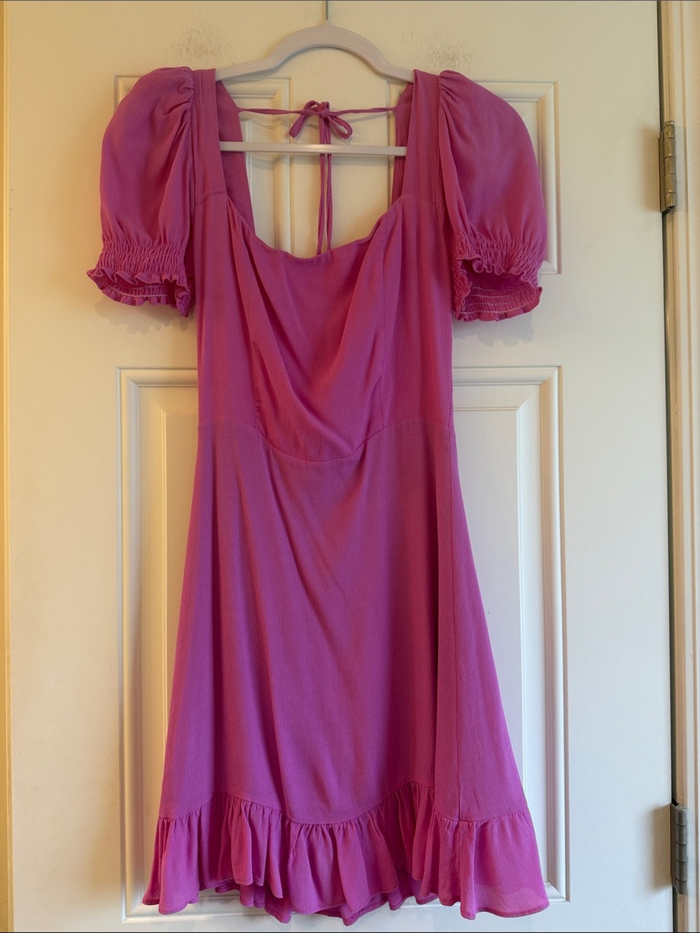 Olivaceous Pink Puff-Sleeve Mini Dress